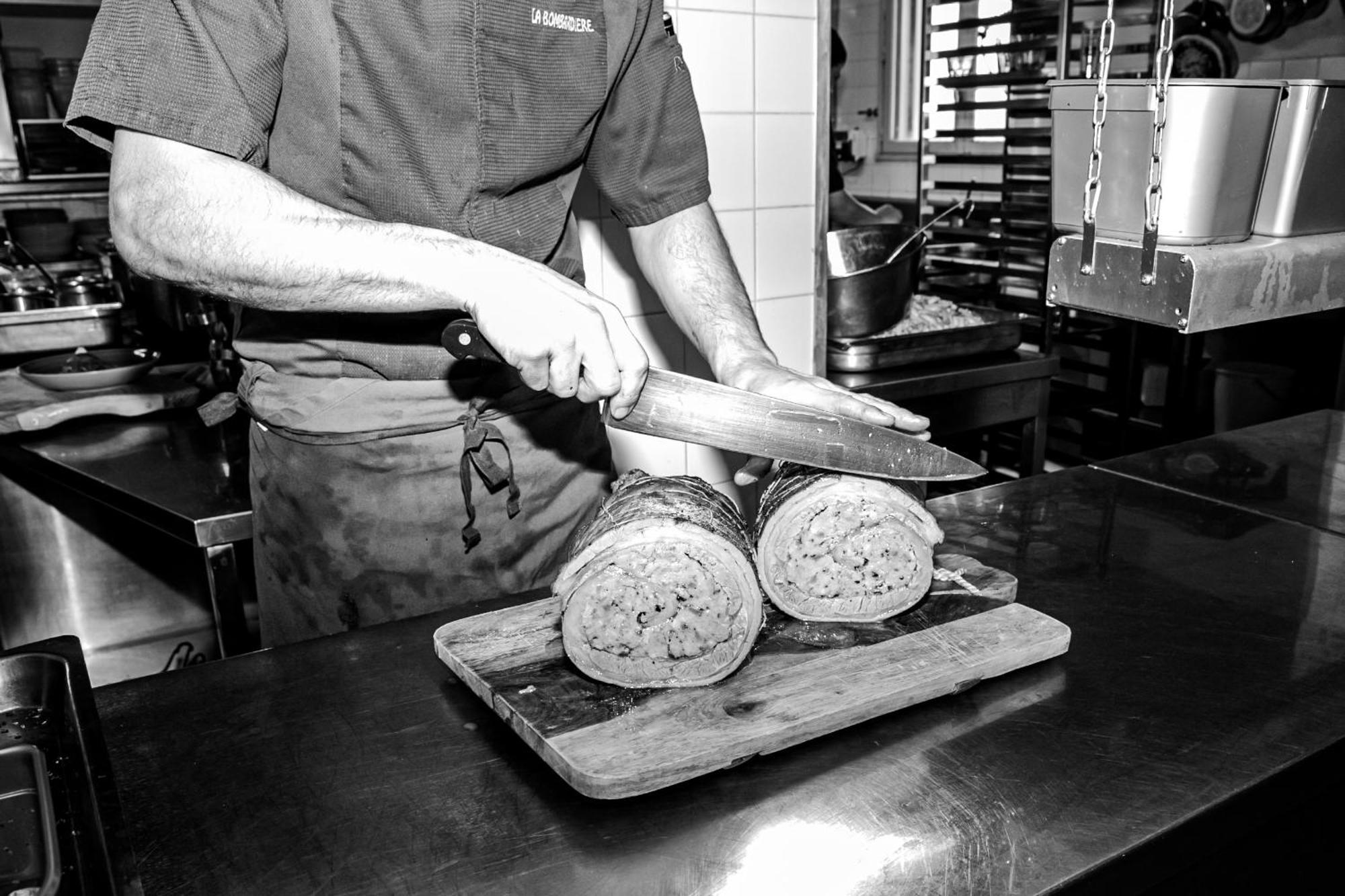 Logis Hotel Et Restaurant La Bombardiere Cuq-Toulza エクステリア 写真